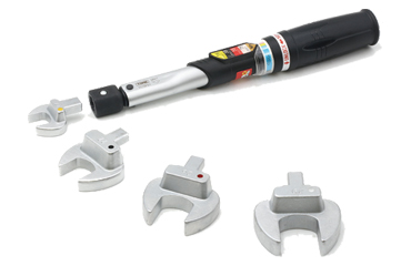 TONE 新冷媒用トルクレンチ (スパナヘッド交換式)(平径：17､22､26､29)(TCSP01)